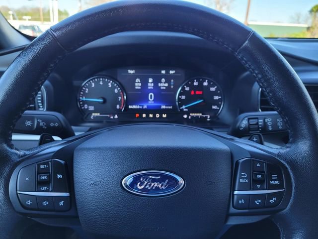 Certified 2020 Ford Explorer XLT w/ Equipment Group 202A image 33