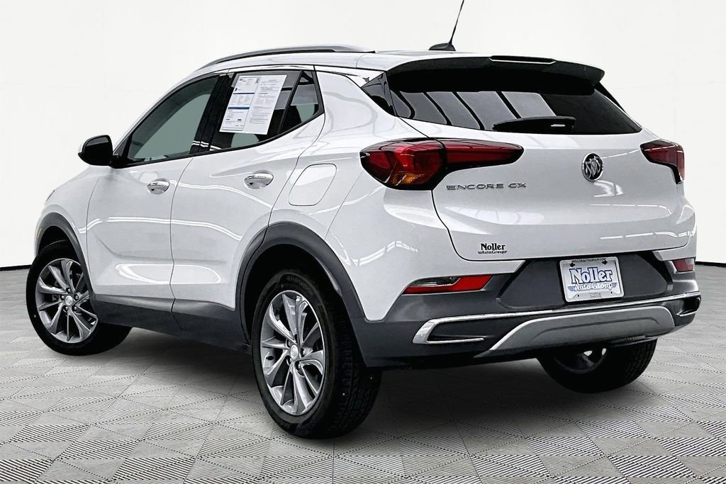 Used 2023 Buick Encore GX Essence w/ Experience Buick Package image 2