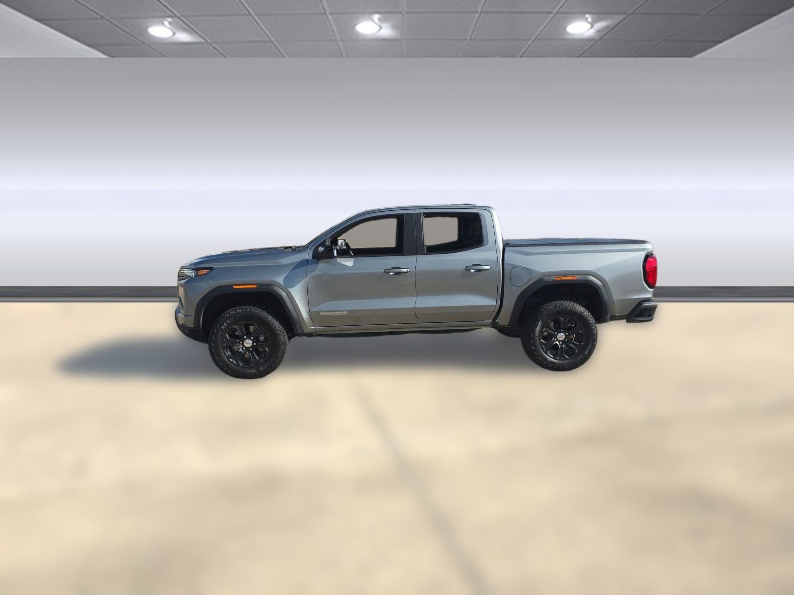 Used 2023 GMC Canyon Elevation w/ Trailering Package image 2