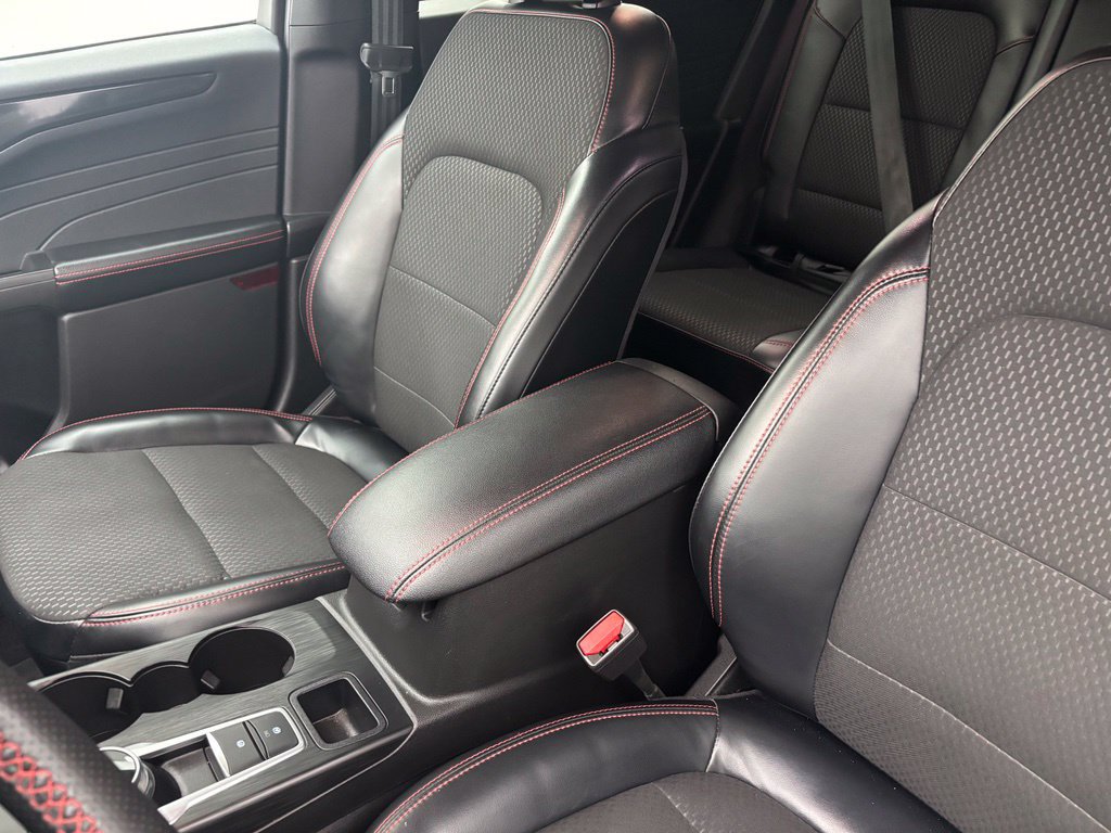 Certified 2023 Ford Escape ST-Line Elite AWD/4WD image 24