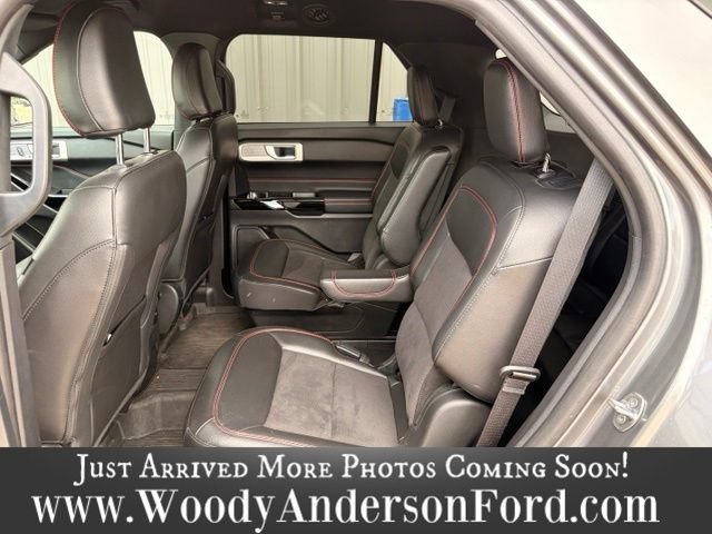 Certified 2022 Ford Explorer ST-Line w/ Class IV Trailer Tow Package RWD image 9