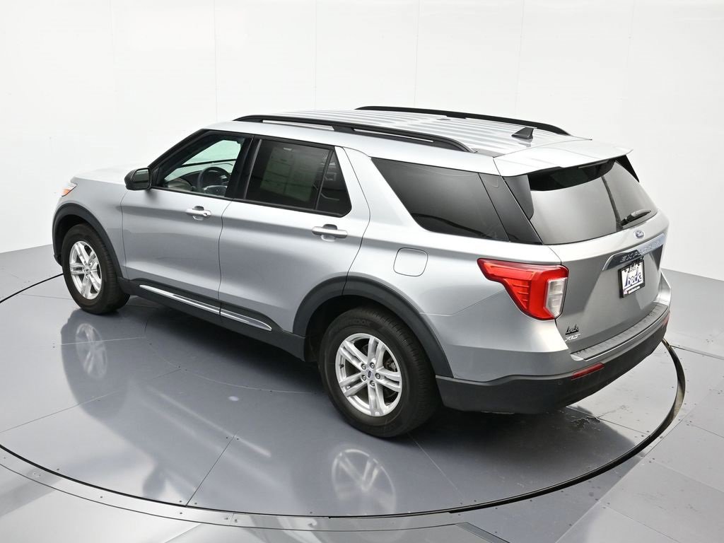 Certified 2022 Ford Explorer XLT image 8