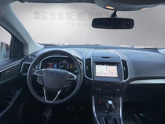 Certified 2018 Ford Edge SEL w/ Equipment Group 201A image 3
