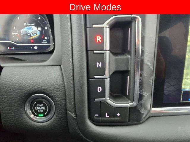 Used 2023 GMC Yukon XL Denali AWD/4WD image 19