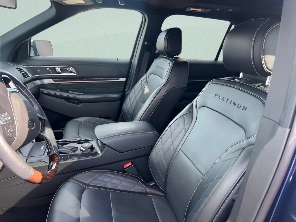 Certified 2017 Ford Explorer Platinum AWD/4WD image 26