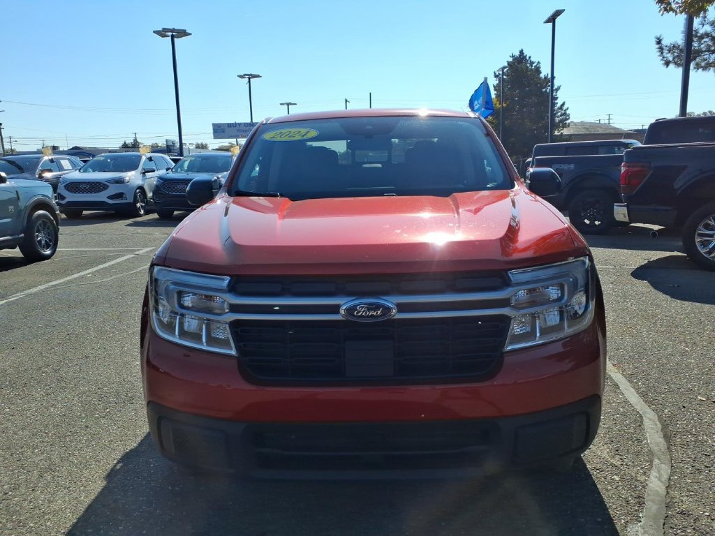 Certified 2024 Ford Maverick Lariat FWD image 3