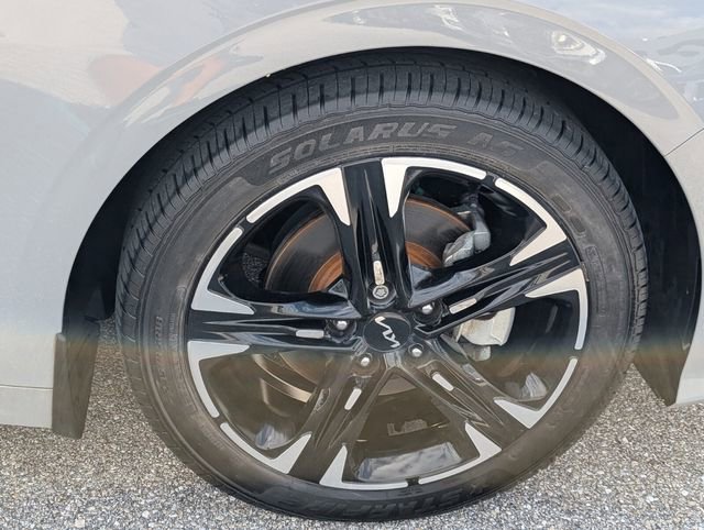 Used 2022 Kia K5 GT-Line w/ GT-Line Awd Premium Package image 16