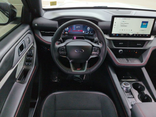 Certified 2025 Ford Explorer ST RWD image 16
