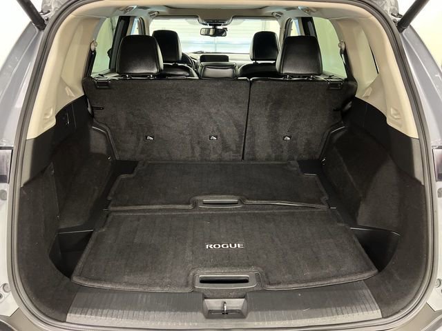 Used 2023 Nissan Rogue SL w/ SL Premium Package image 18