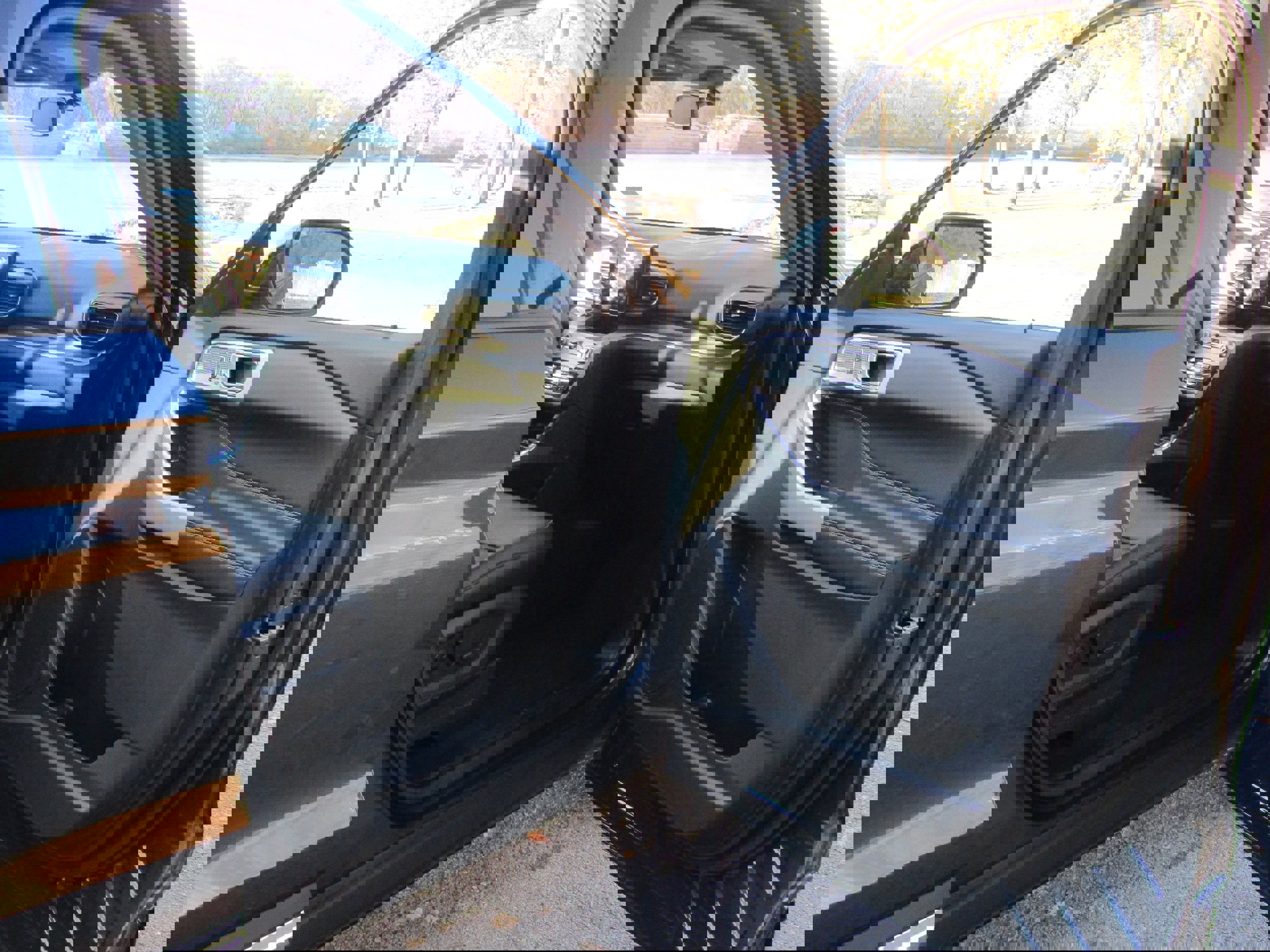 Certified 2023 Ford Explorer XLT w/ Equipment Group 202A image 21