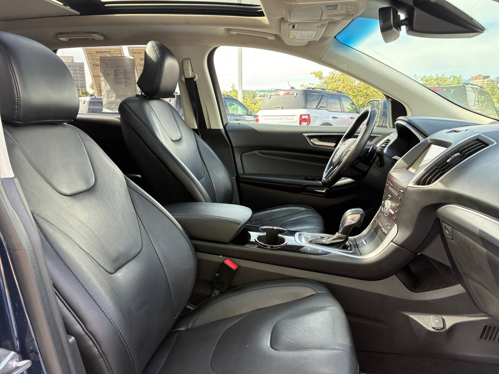 Certified 2017 Ford Edge Titanium w/ Equipment Group 302A AWD/4WD image 19