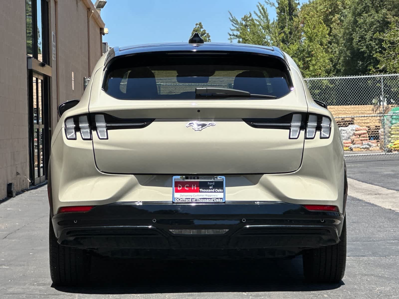 Certified 2025 Ford Mustang Mach-E Premium w/ Sport Appearance Package AWD/4WD image 6