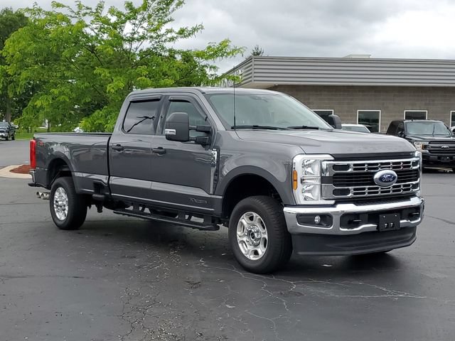 Certified 2025 Ford F350 XLT AWD/4WD image 2