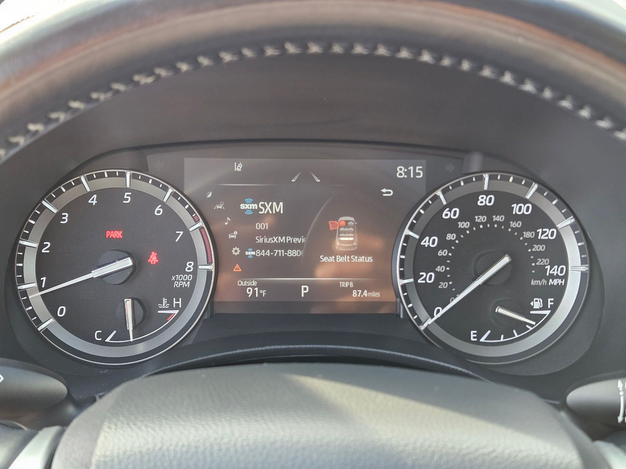 Used 2020 Toyota Highlander XLE AWD/4WD image 33