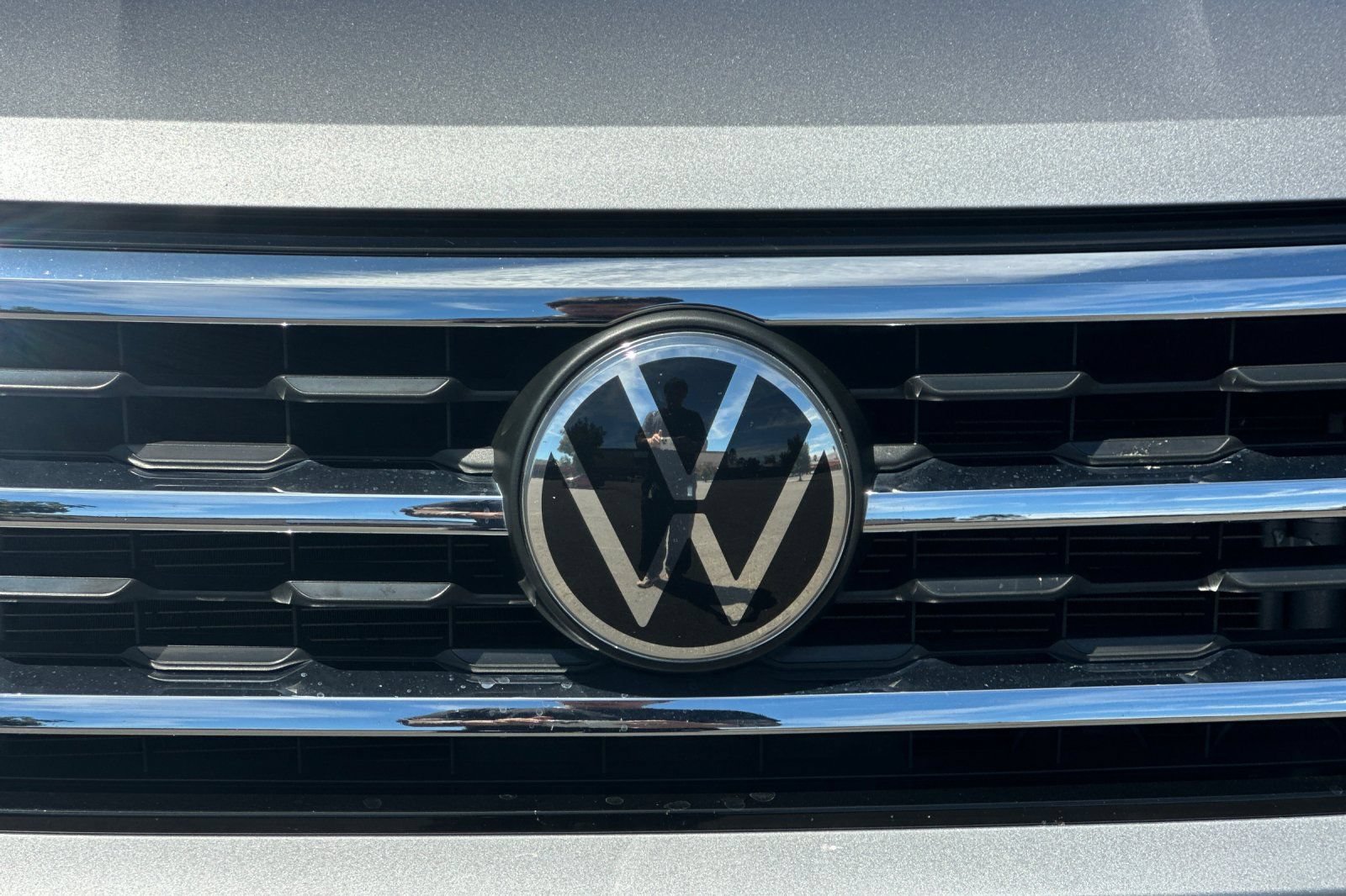 Used 2022 Volkswagen Atlas SEL R-Line AWD/4WD image 49