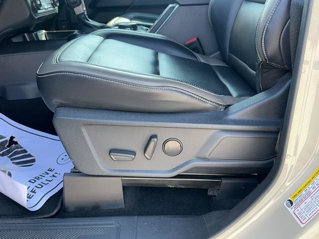 Certified 2025 Ford Bronco Outer Banks AWD/4WD image 18