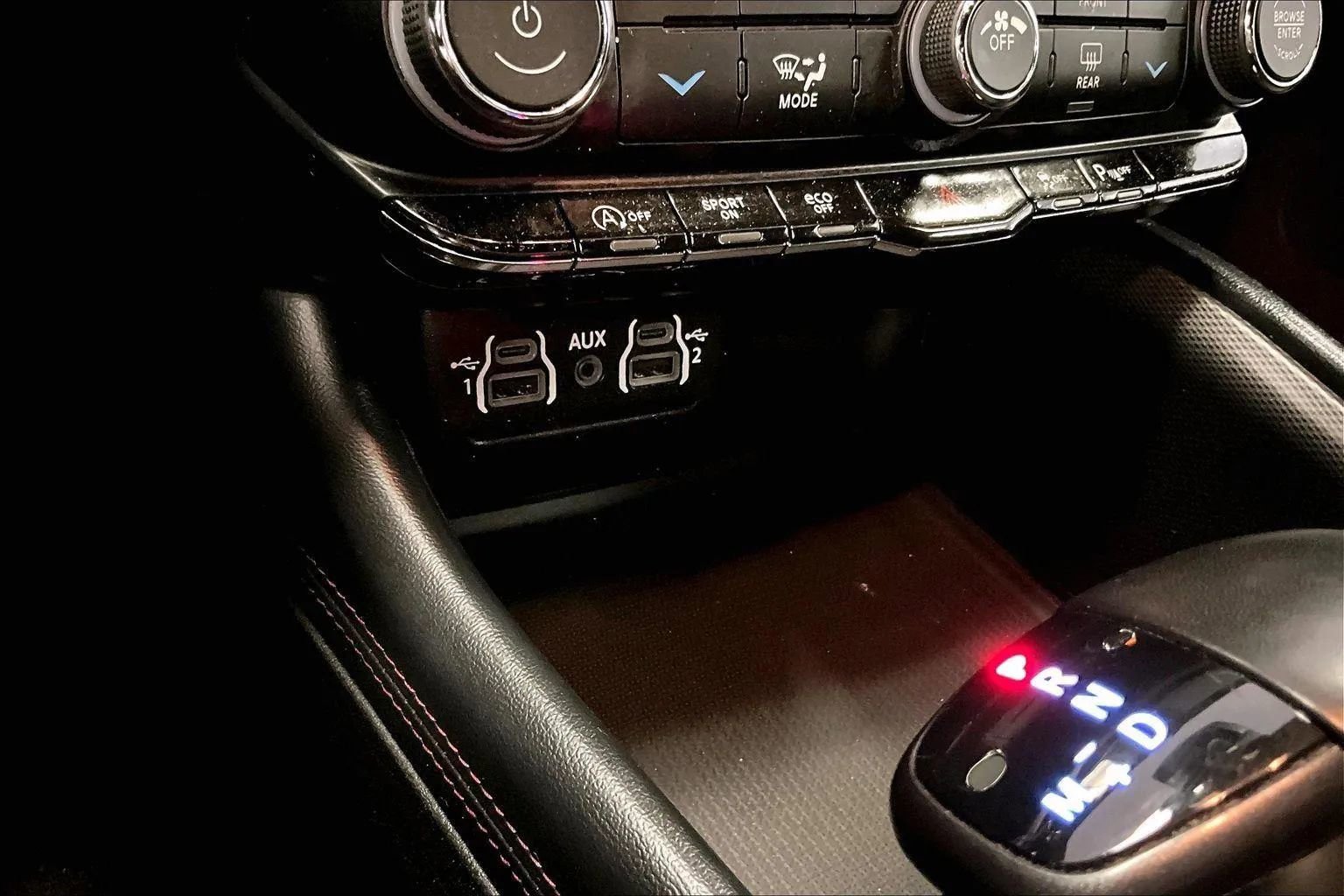 Used 2023 Dodge Durango GT image 32