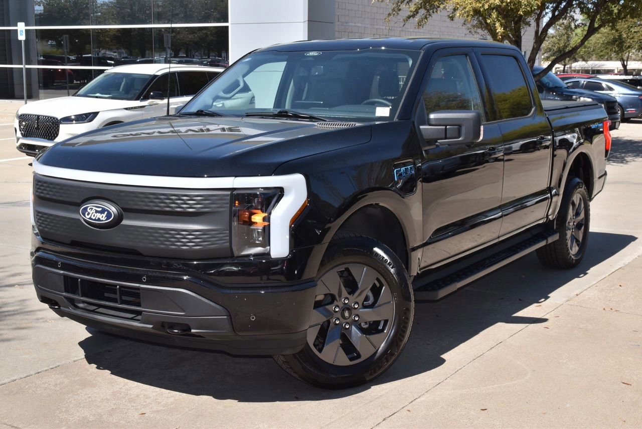 Certified 2025 Ford F150 Lightning Flash image 3