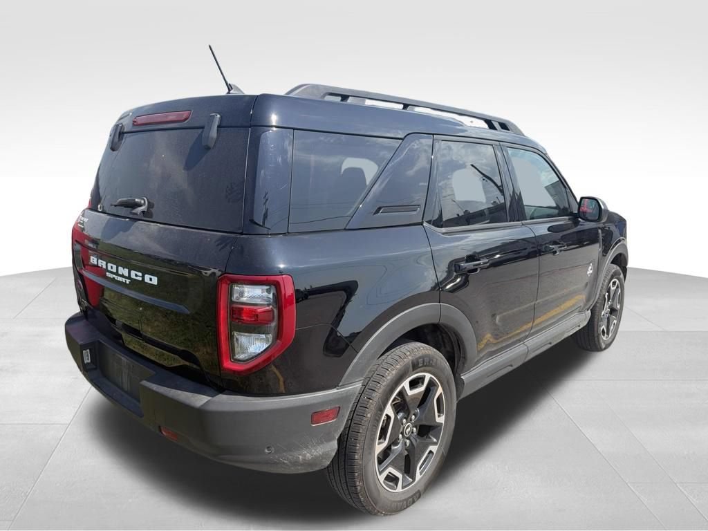 Certified 2024 Ford Bronco Sport Outer Banks w/ Tech Package AWD/4WD image 27