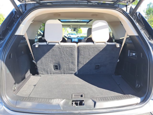 Certified 2021 Ford Explorer Limited w/ Hybrid Equipment Group 310A image 9