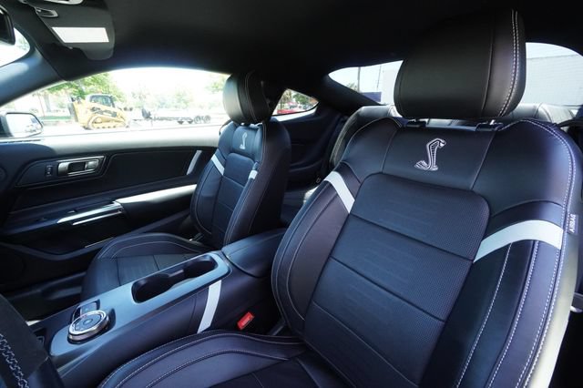Certified 2022 Ford Mustang Shelby GT500 w/ Technology Package RWD image 18
