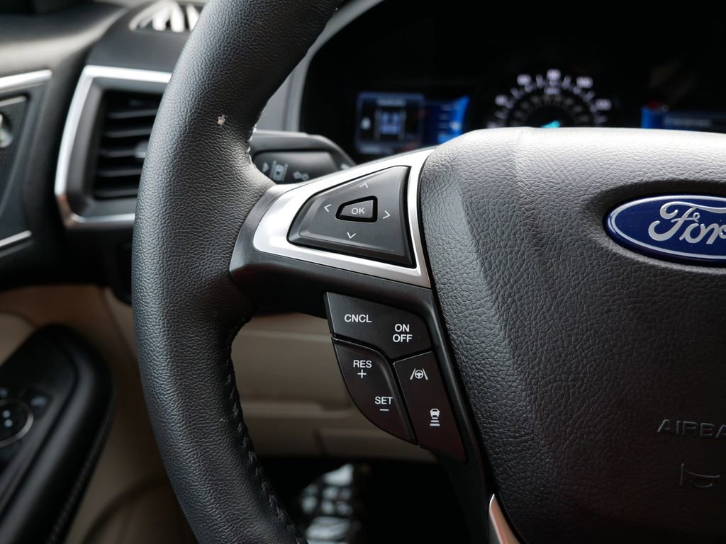 Certified 2024 Ford Edge Titanium w/ Titanium Elite Package image 18