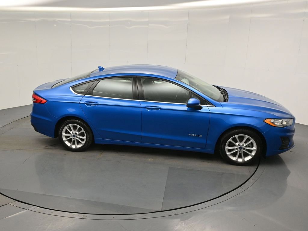 Certified 2019 Ford Fusion SE FWD image 51