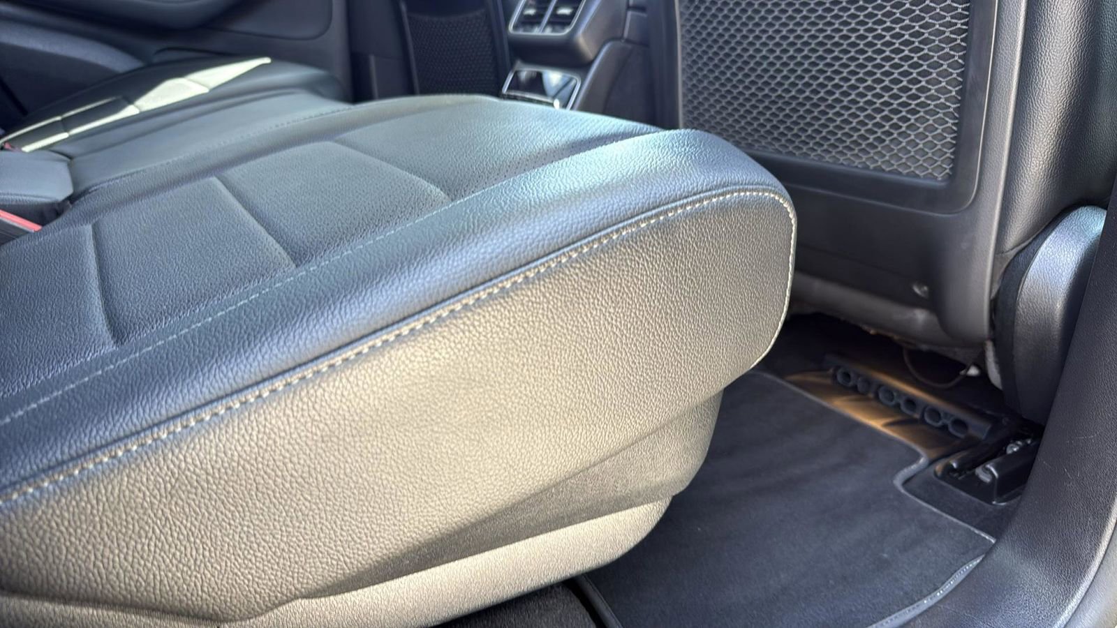 Used 2023 Mercedes-Benz GLE 350 image 27