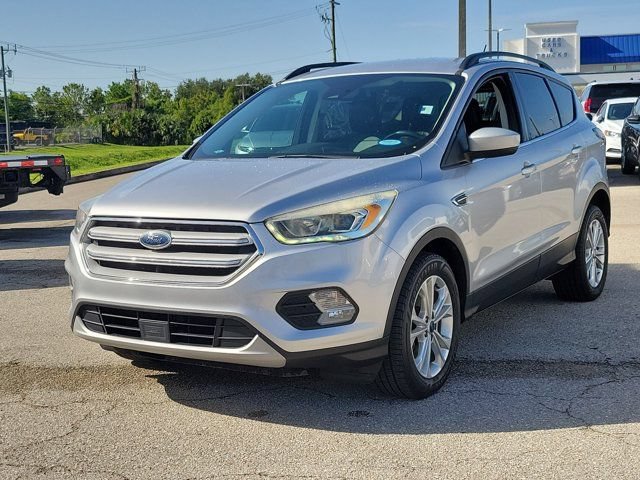 Certified 2018 Ford Escape SEL w/ Ford Safe & Smart Package FWD image 3