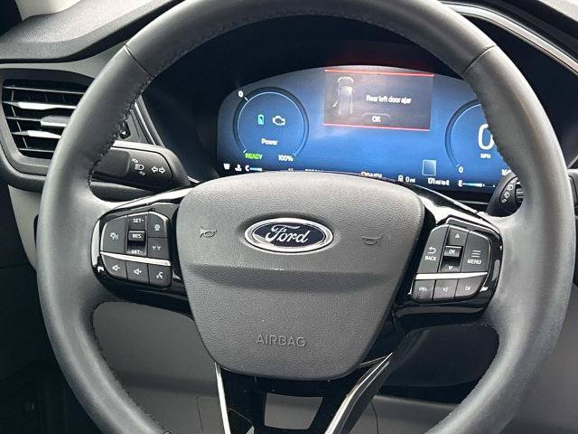 Certified 2024 Ford Escape SE w/ PHEV Premium Package FWD image 14