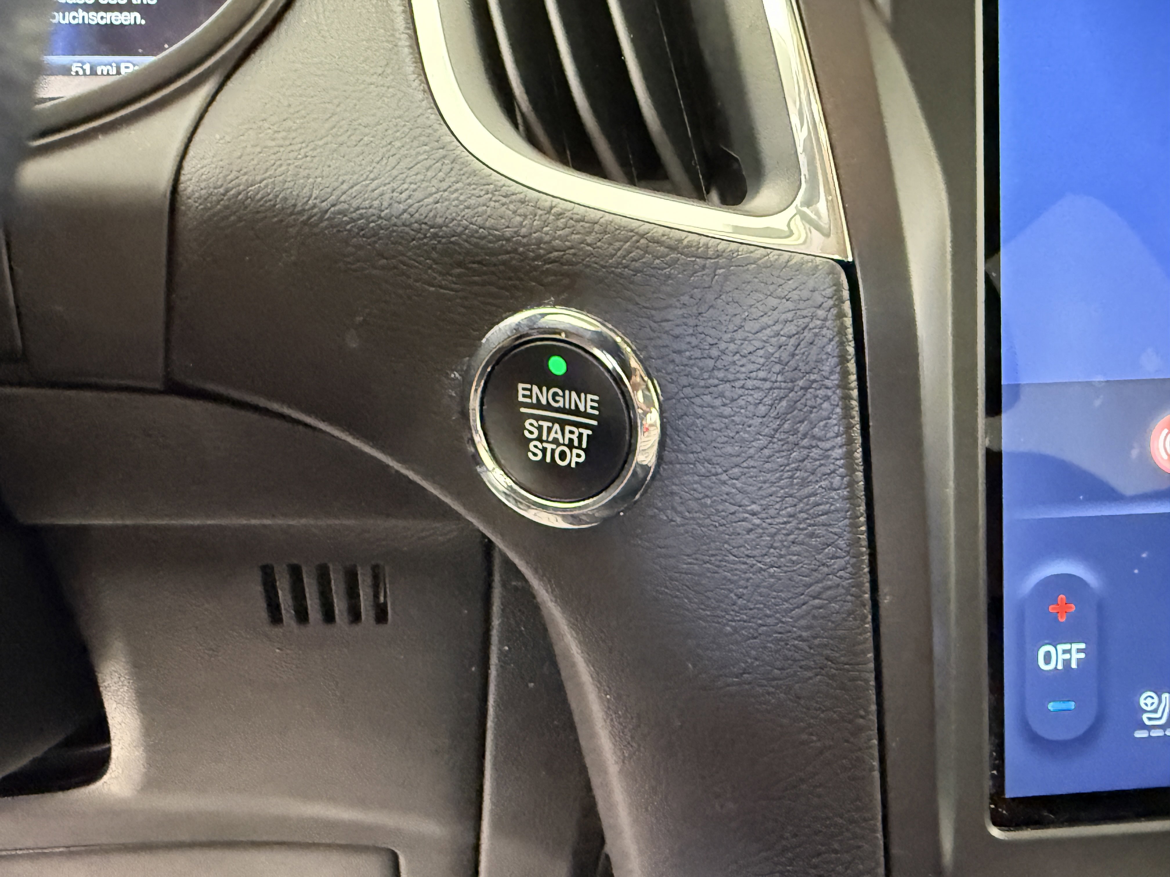 Certified 2023 Ford Edge Titanium w/ Cargo Accessory Package image 22