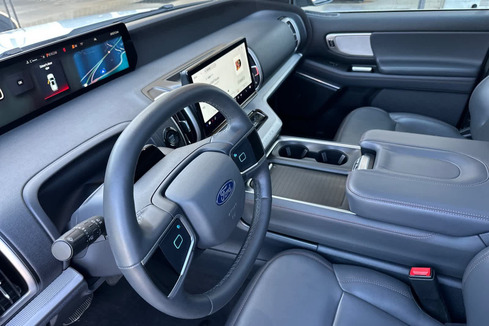 Certified 2025 Ford Expedition Max Active AWD/4WD image 10