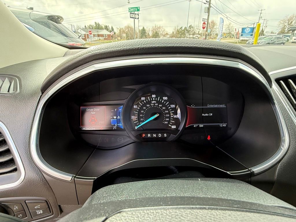 Certified 2019 Ford Edge Titanium w/ Cold Weather Package image 26