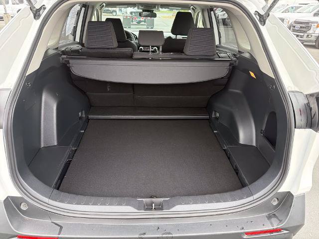 Used 2019 Toyota RAV4 LE w/ All Weather Liner Package AWD/4WD image 20
