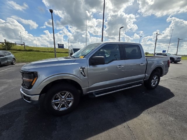 Certified 2025 Ford F150 XLT w/ Equipment Group 301A Standard AWD/4WD image 9