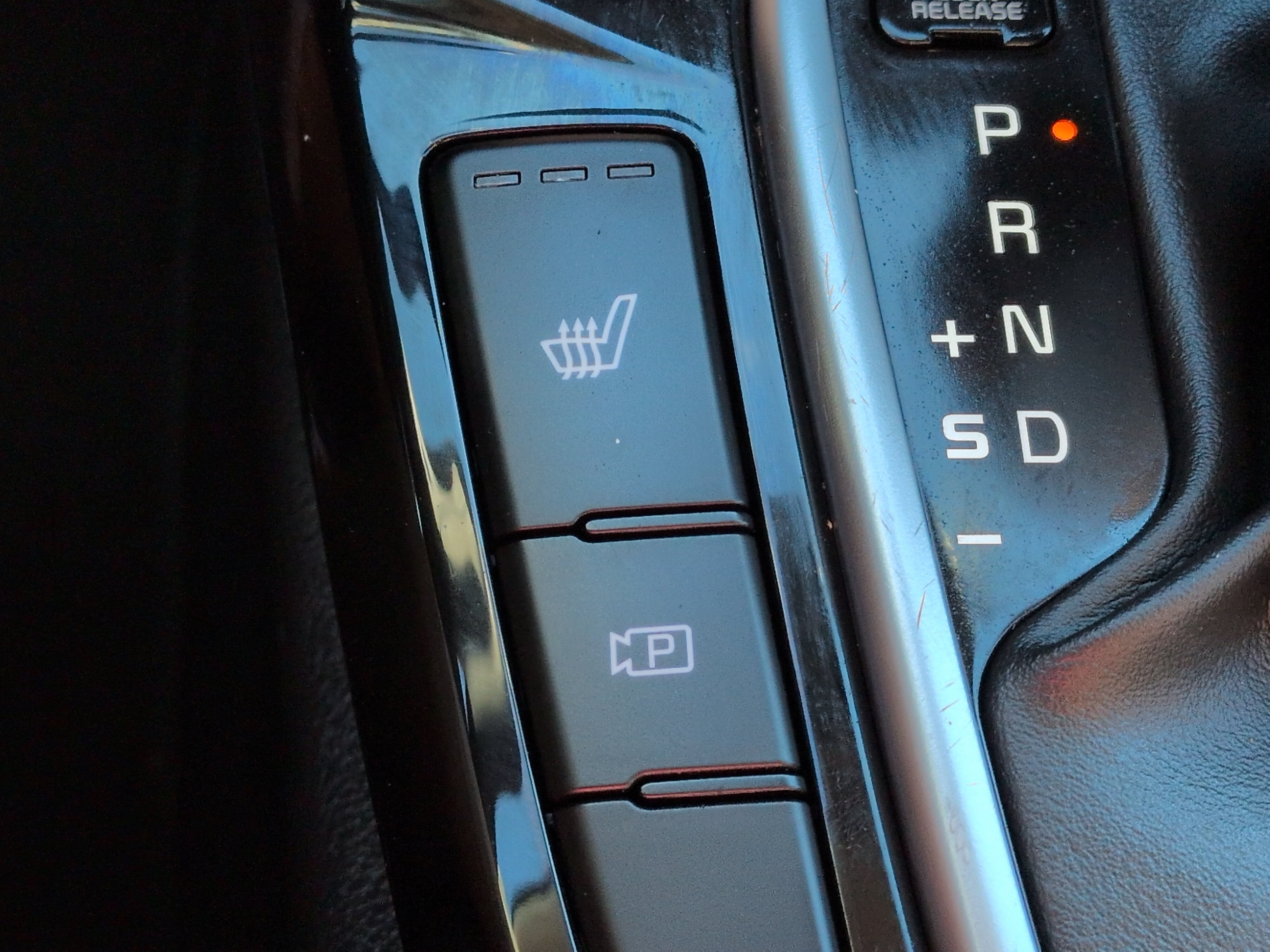 Used 2024 Kia Seltos EX FWD image 21