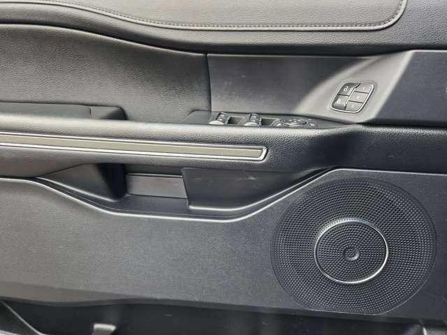 Certified 2020 Ford Expedition XLT w/ Equipment Group 202A image 20