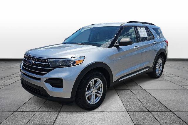 Certified 2022 Ford Explorer XLT w/ Class IV Trailer Tow Package