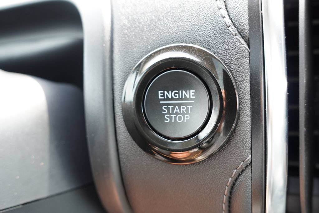 Certified 2025 Ford Expedition Platinum AWD/4WD image 38