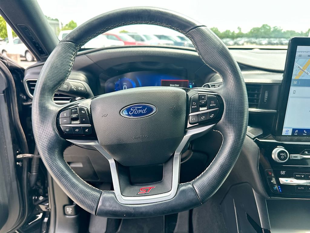 Certified 2021 Ford Explorer ST w/ Equipment Group 401A AWD/4WD image 18