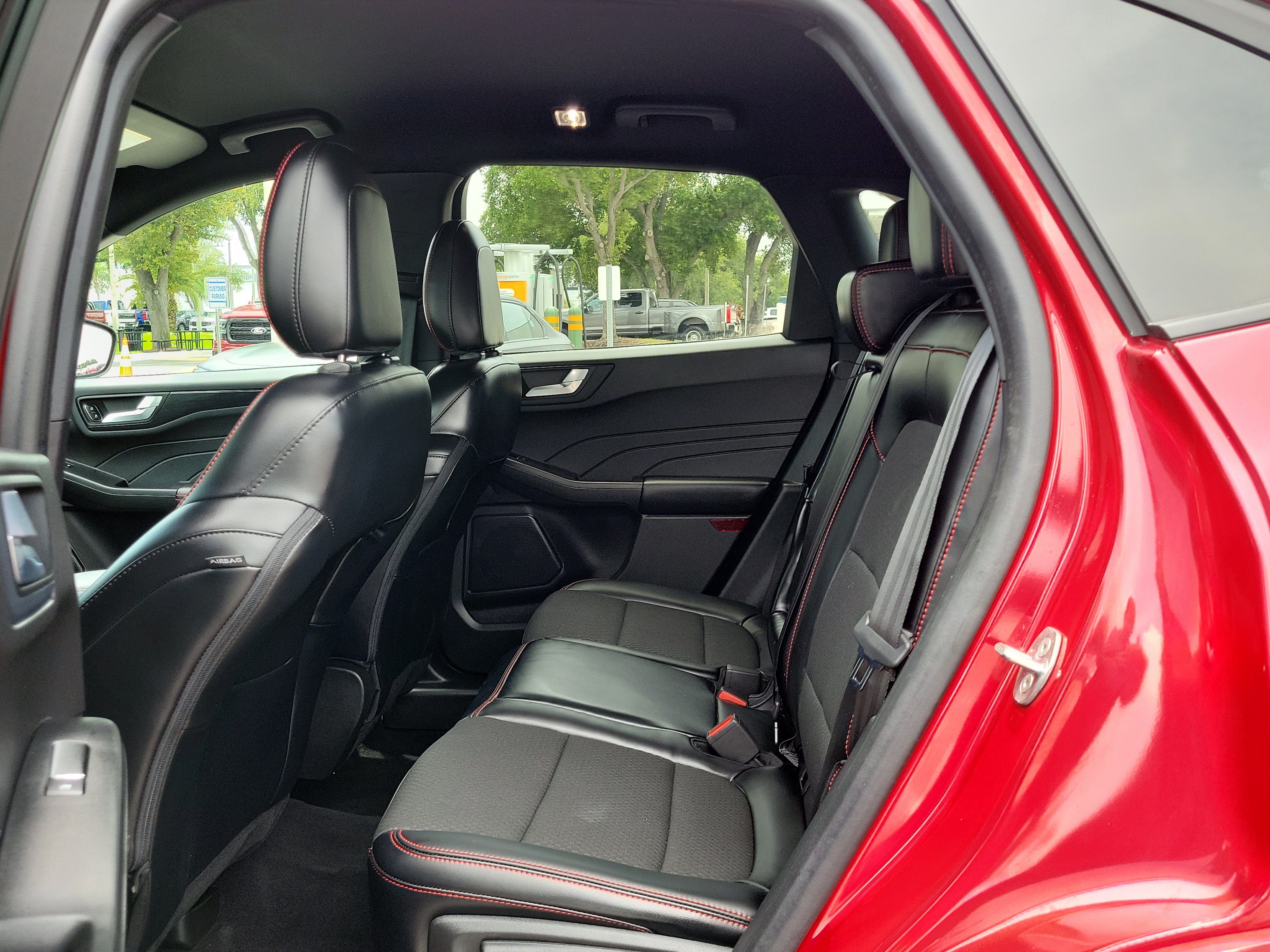 Certified 2023 Ford Escape ST-Line Elite AWD/4WD image 11