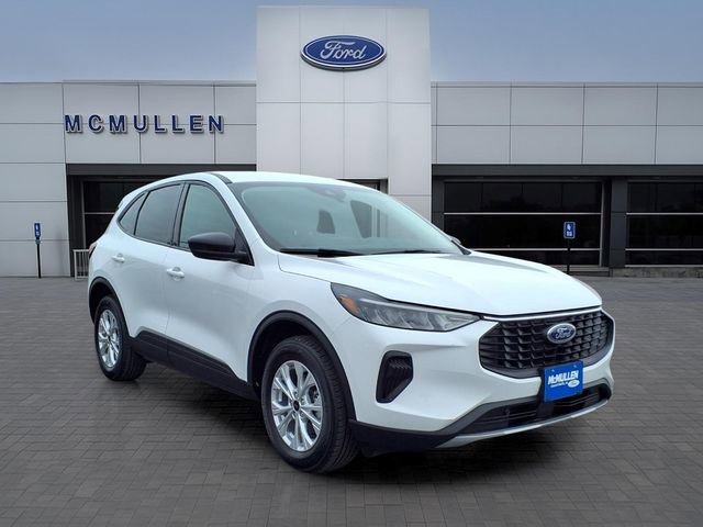Certified 2025 Ford Escape Active AWD/4WD image 8