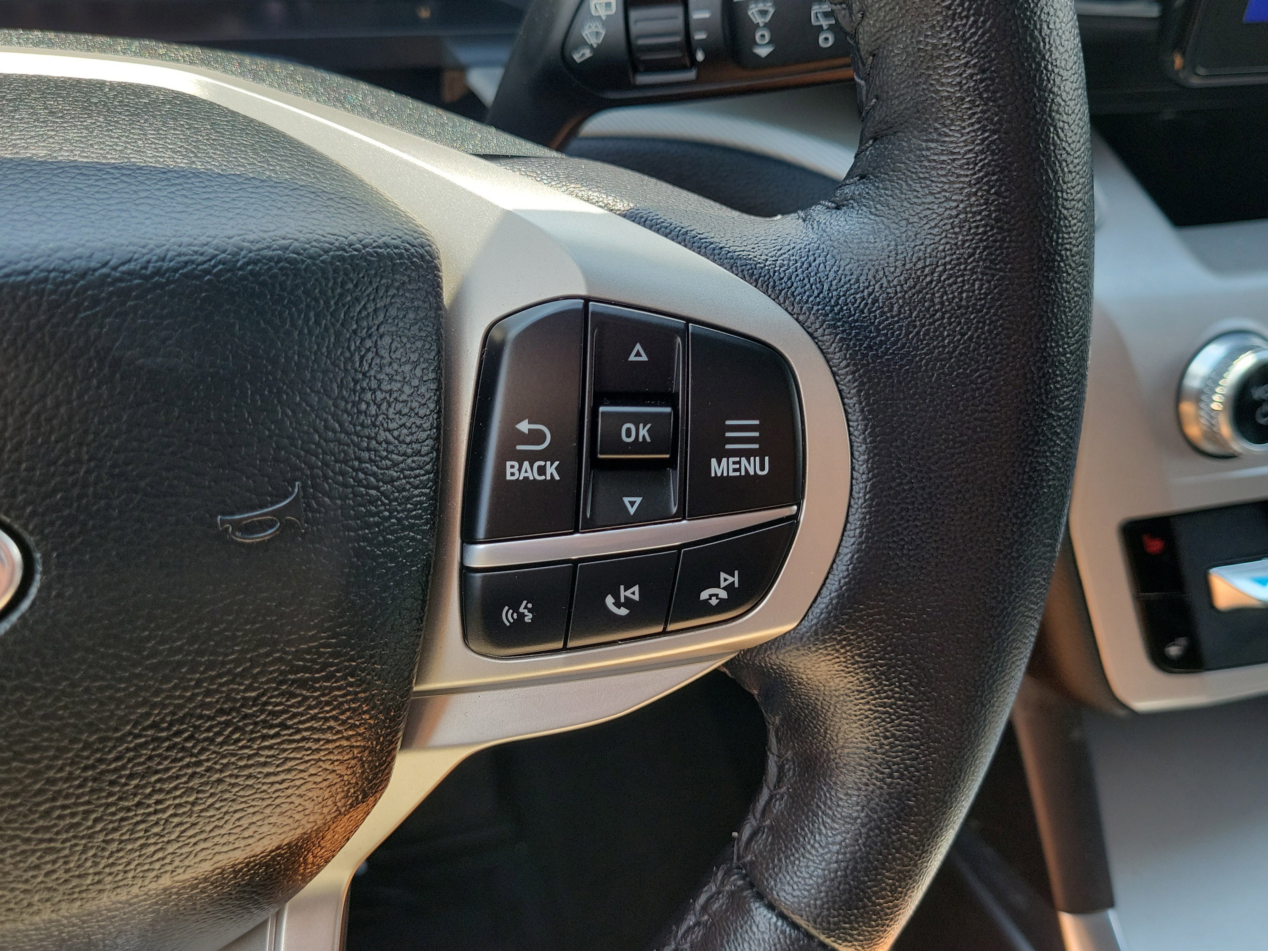 Certified 2023 Ford Explorer XLT w/ Equipment Group 202A image 27