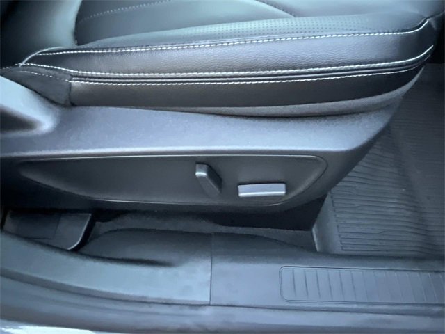 Certified 2025 Ford Escape Platinum w/ Premium Technology Package image 23