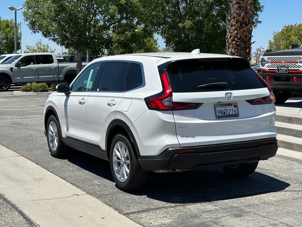 Used 2025 Honda CR-V EX-L image 4