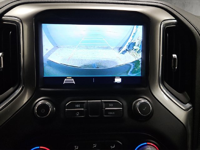 Used 2021 Chevrolet Silverado 1500 LT AWD/4WD image 17