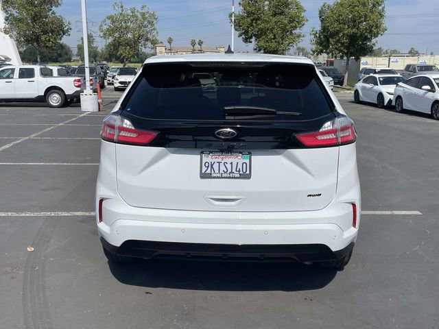 Certified 2024 Ford Edge SE w/ Black Appearance Package image 6