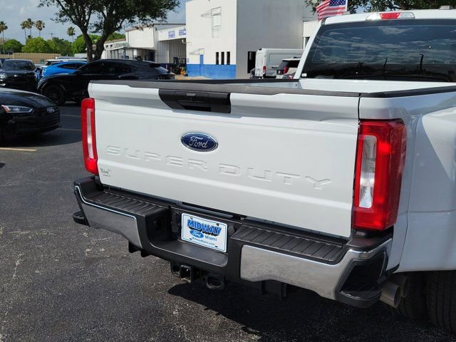 Certified 2024 Ford F350 XL AWD/4WD image 7