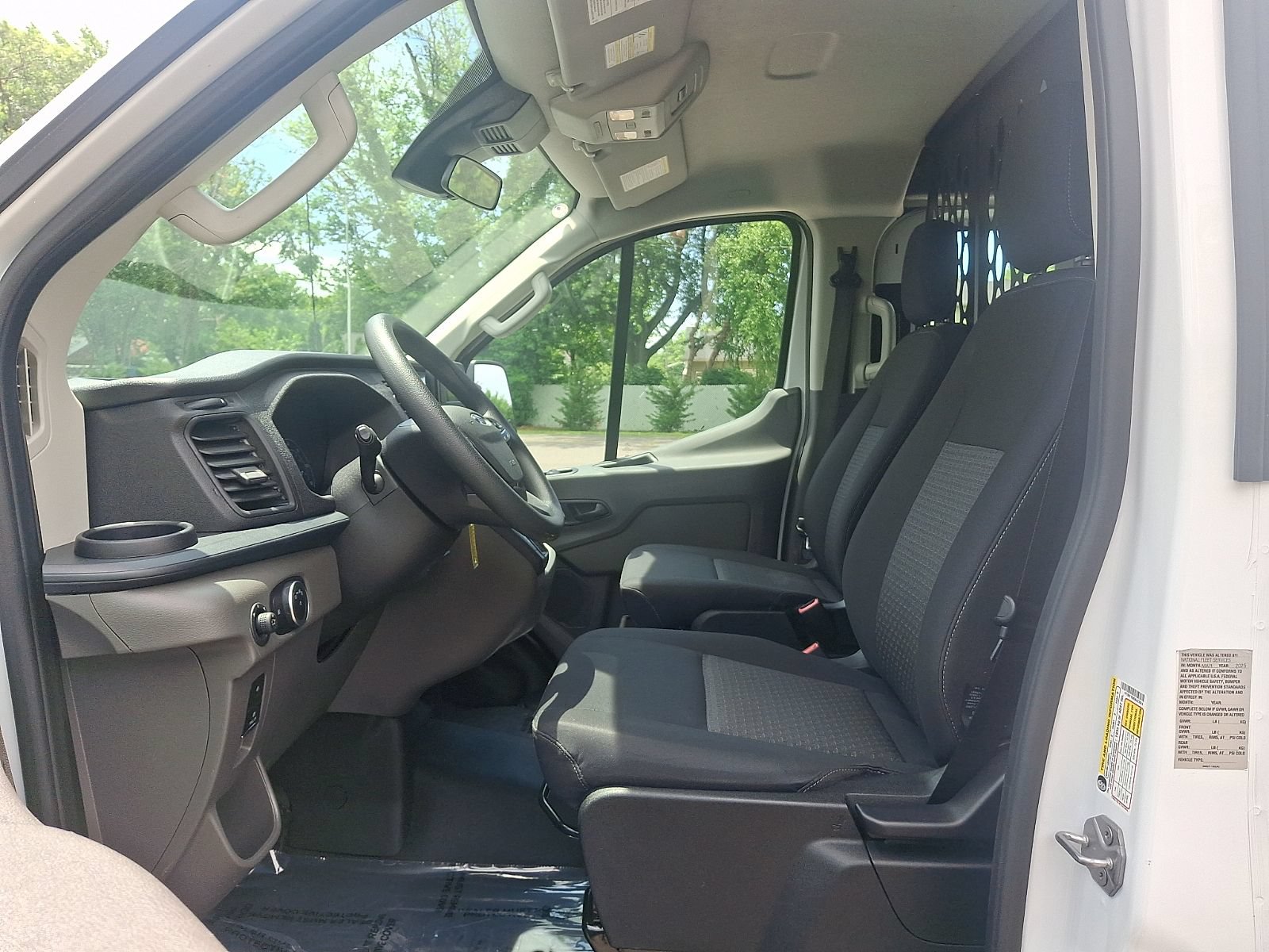 Certified 2025 Ford Transit 250 Low Roof w/ Exterior Upgrade Package RWD image 15