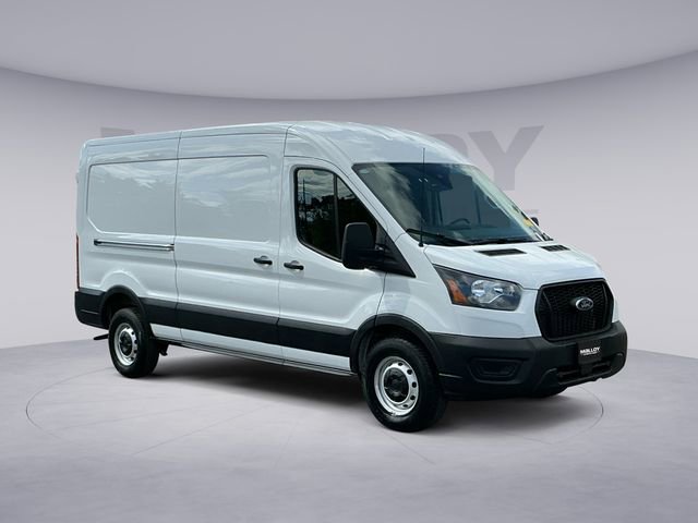 Certified 2025 Ford Transit 250 148 Medium Roof RWD image 7
